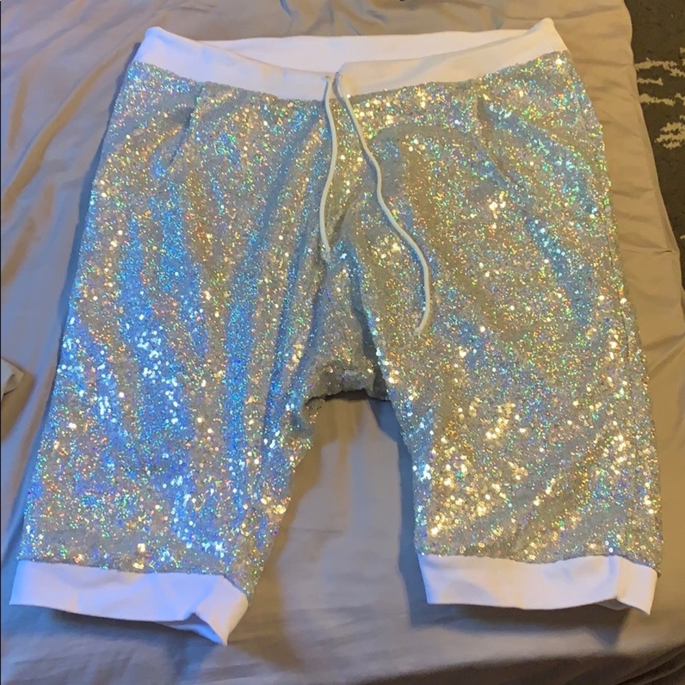 Nathalie Gaviria Shorts - size Medium